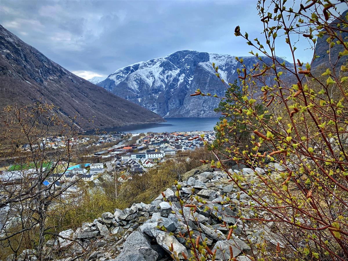 Årdal kommune - Tangen Skule